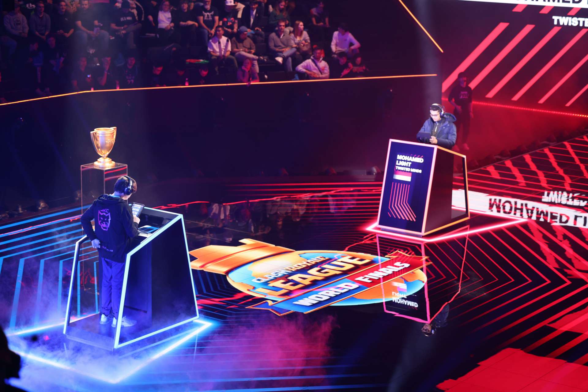 323A0425 189d08b0 99ed 11ef b392 82492427ef7a clashroyale 1920