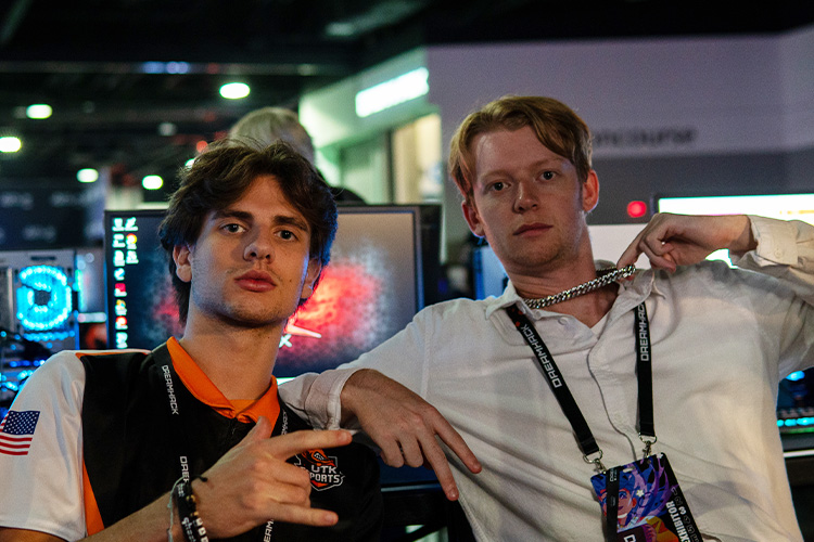 DreamHackAtlanta Collegiate Slider9