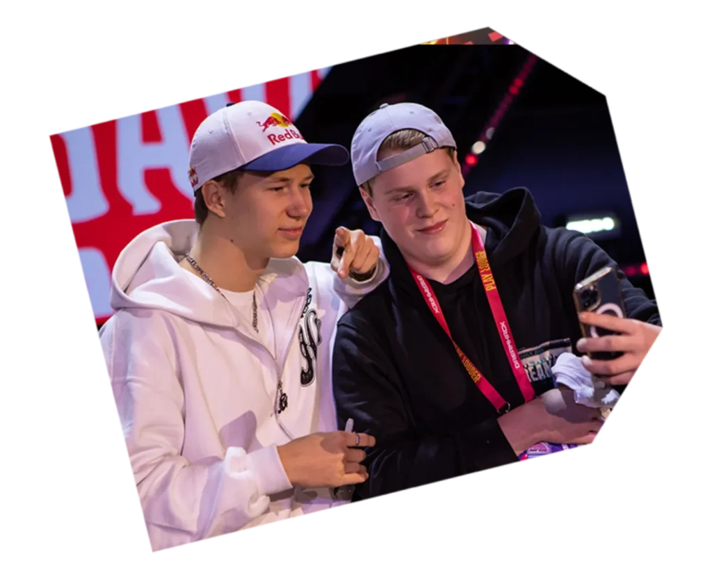 DreamHackCreatorHub MeetGreet PageHeader dhconvert