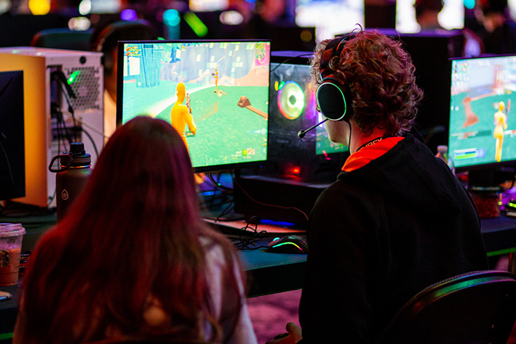 DreamHackBHM_fortnite_slider2