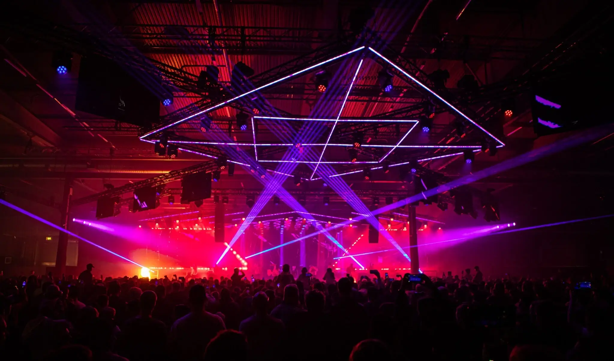 Joakim Lundell and Ballinciaga Live on the Mainstage, November 28